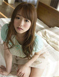 尸油刺青女孩